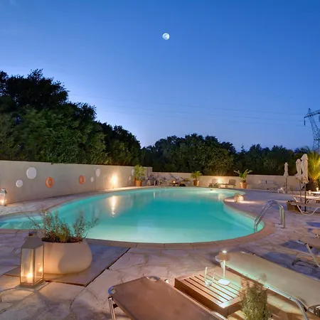 2 Bed Kalokeri Fiskardo Kefalonia Κοκολάτα